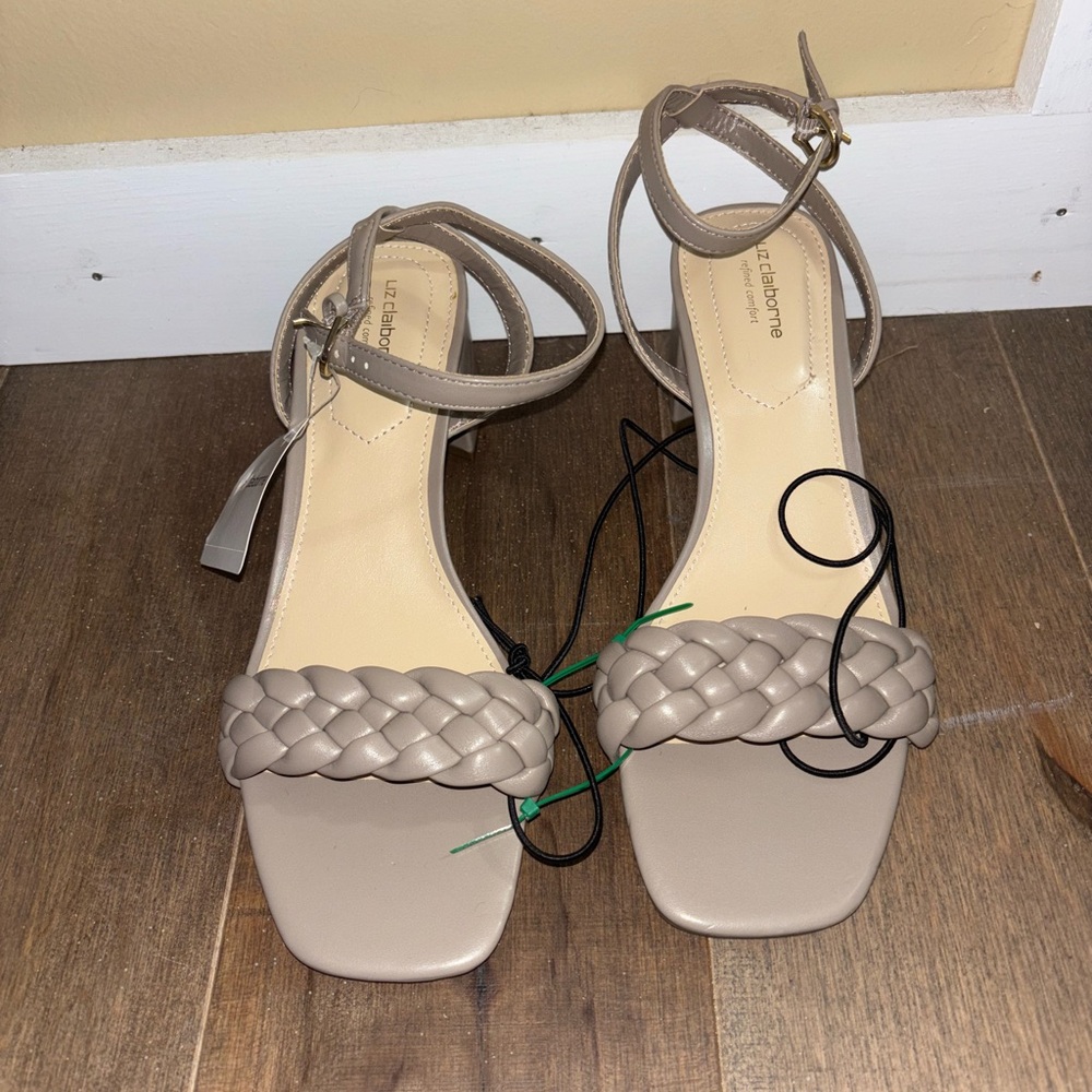 Universal Thread Taupe Braided Sandals